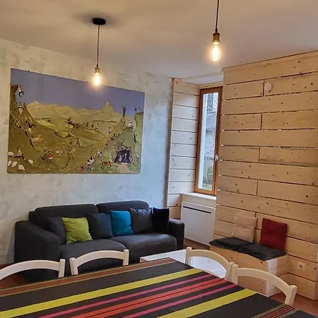 شقة Appartement Montagne T3 Calme Familial