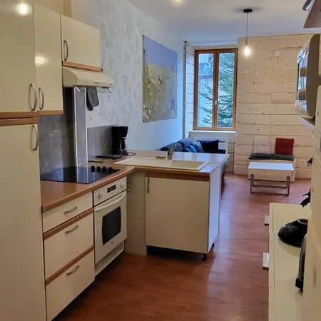 Appartement Montagne T3 Calme Familial شقة أو-بون